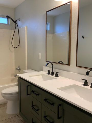 20953 N 79th Drive, Peoria, AZ 85382