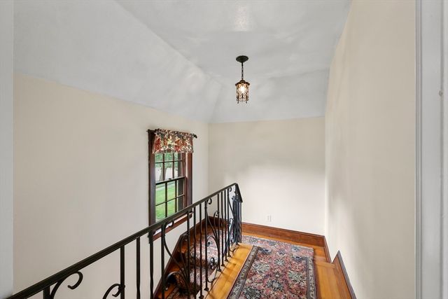 19 Harwich Road, Longmeadow, MA 01106