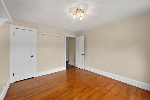 19 Harwich Road, Longmeadow, MA 01106