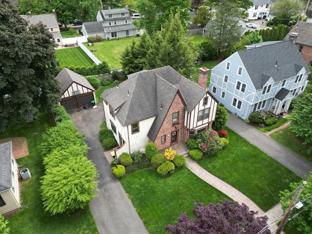 19 Harwich Road, Longmeadow, MA 01106