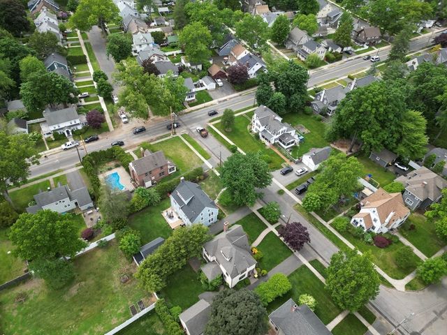 19 Harwich Road, Longmeadow, MA 01106
