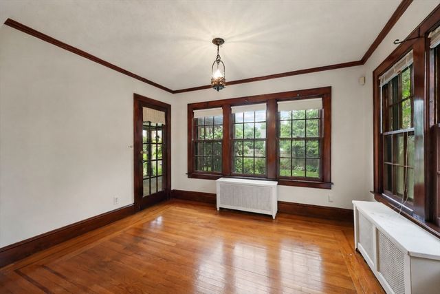 19 Harwich Road, Longmeadow, MA 01106