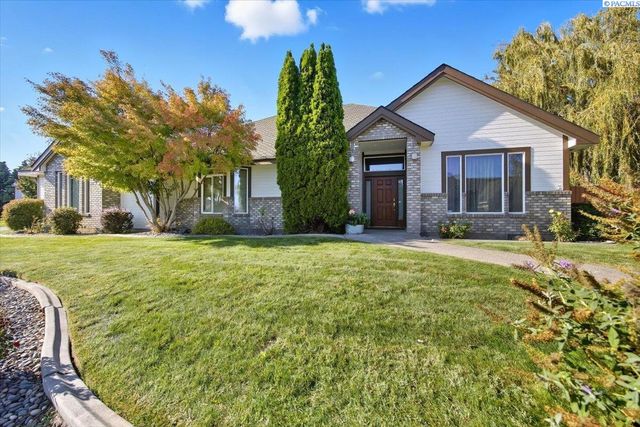 3111 W Canyon Lakes Dr., Kennewick, WA 99337