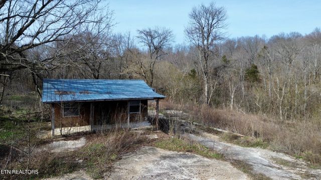 3322 Viola Rd, Mcminnville, TN 37110