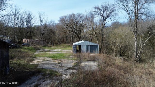 3322 Viola Rd, Mcminnville, TN 37110