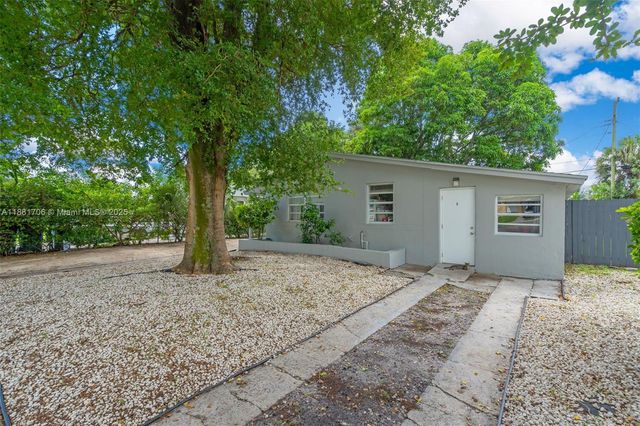 3380 NW 8th Pl, Lauderhill, FL 33311