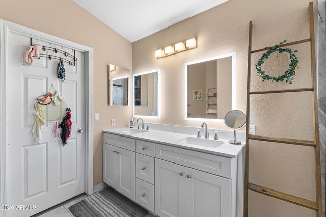 8948 W FARGO Drive, Peoria, AZ 85382