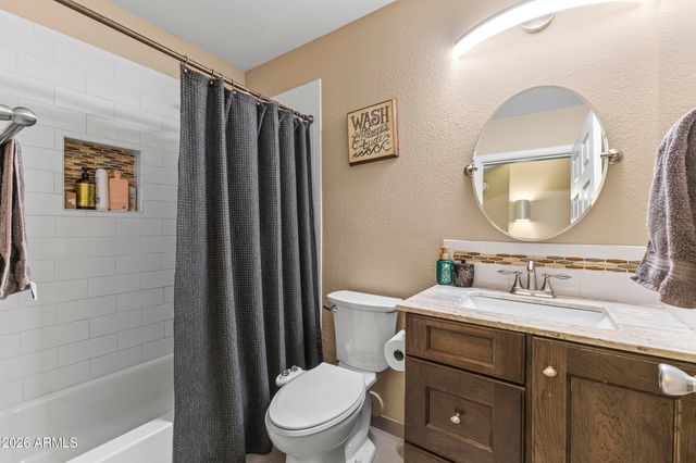 8948 W FARGO Drive, Peoria, AZ 85382