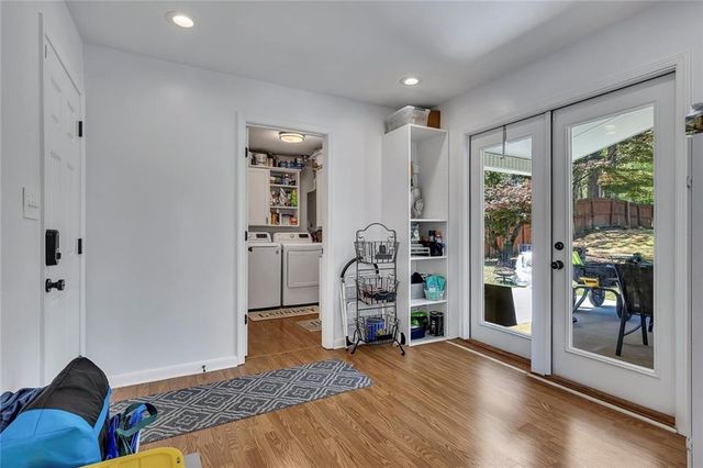 6696 Starling Drive SW, Mableton, GA 30126