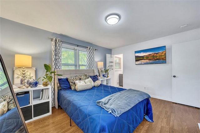 6696 Starling Drive SW, Mableton, GA 30126