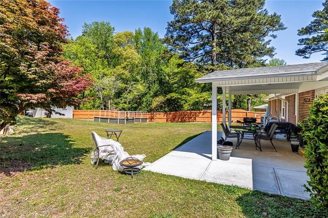 6696 Starling Drive SW, Mableton, GA 30126