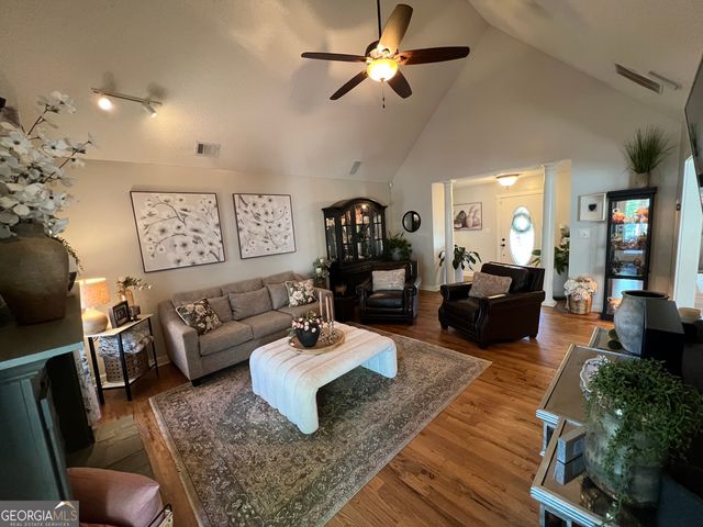 201 Abigaile Court, Mcdonough, GA 30252