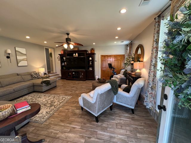 201 Abigaile Court, Mcdonough, GA 30252