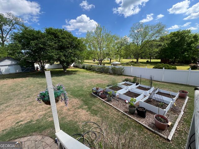 201 Abigaile Court, Mcdonough, GA 30252