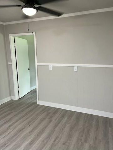394 County Road 3378, Cleveland, TX 77327