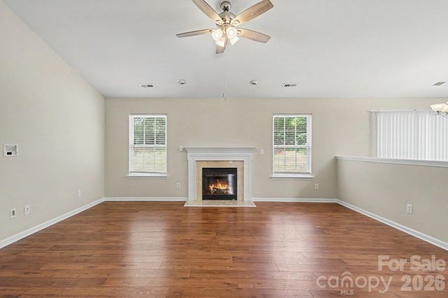 108 Briarwood Lane, Mount Holly, NC 28120