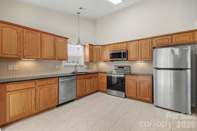 108 Briarwood Lane, Mount Holly, NC 28120