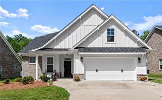 427 Fernwood Drive, Yadkinville, NC 27055