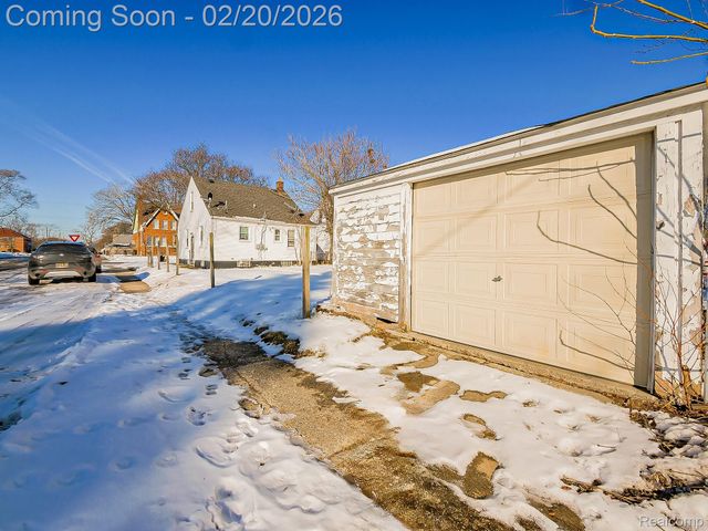 20200 Alcoy Street, Detroit, MI 48205