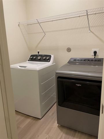 15258 Snowdrop Field Drive, Humble, TX 77396