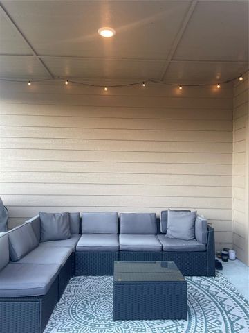 15258 Snowdrop Field Drive, Humble, TX 77396