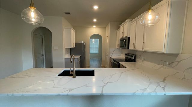 15258 Snowdrop Field Drive, Humble, TX 77396