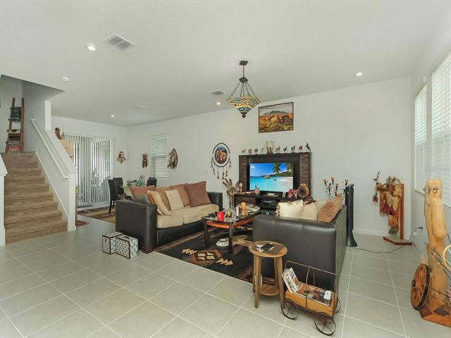 353 FREE RANGE DRIVE, Groveland, FL 34736