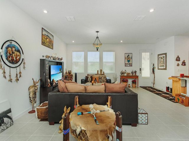 353 FREE RANGE DRIVE, Groveland, FL 34736