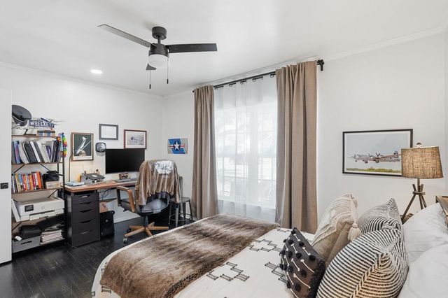 2824 Ryan Ave, Fort Worth, TX 76110