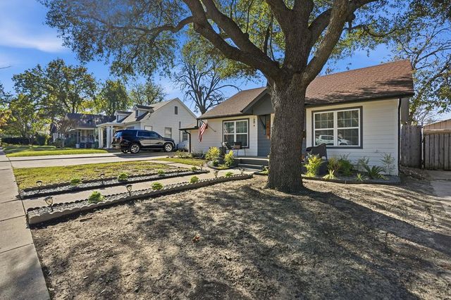 2824 Ryan Ave, Fort Worth, TX 76110