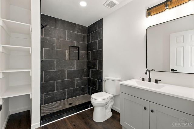 8321 Batavia Road, Anderson Twp, OH 45244
