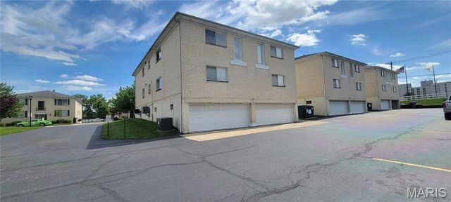 12587 Chardin Place 4, St Louis, MO 63128