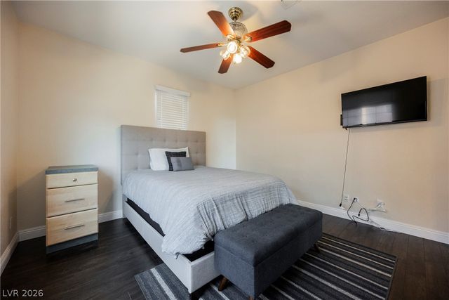 9562 Staff Lane, Las Vegas, NV 89178