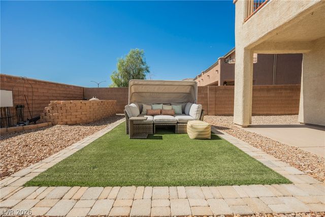 9562 Staff Lane, Las Vegas, NV 89178
