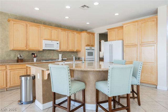 9562 Staff Lane, Las Vegas, NV 89178