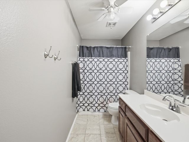 5004 Vaquero Drive, Arlington, TX 76017