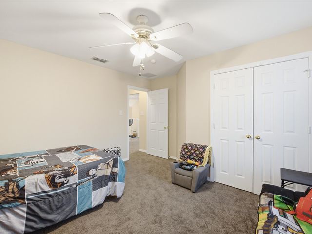 5004 Vaquero Drive, Arlington, TX 76017