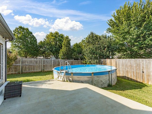 5004 Vaquero Drive, Arlington, TX 76017