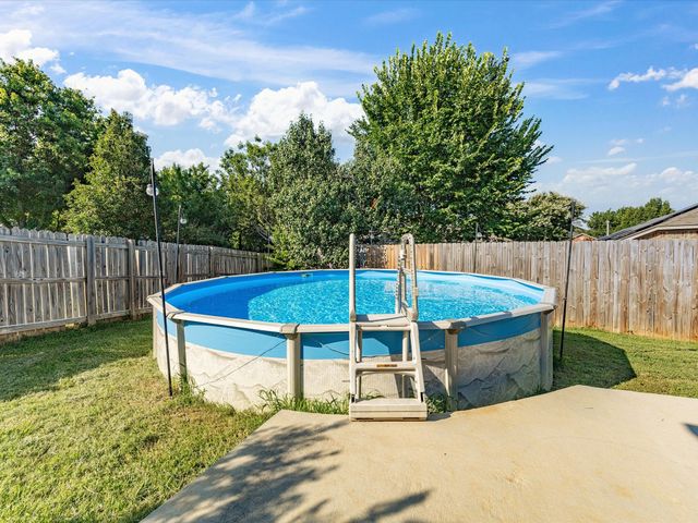 5004 Vaquero Drive, Arlington, TX 76017