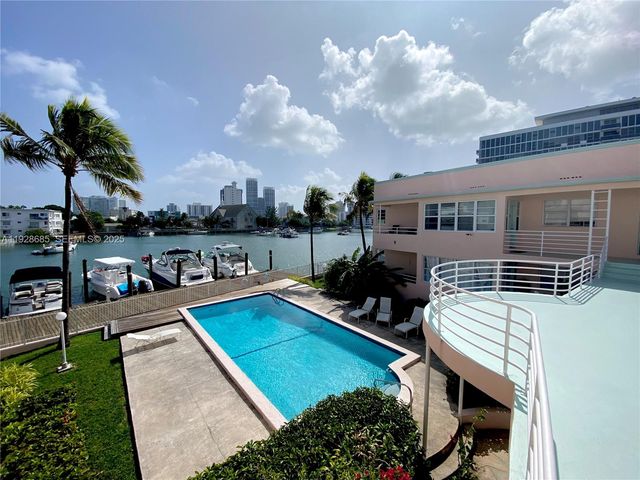 6881 Bay Dr 11, Miami Beach, FL 33141
