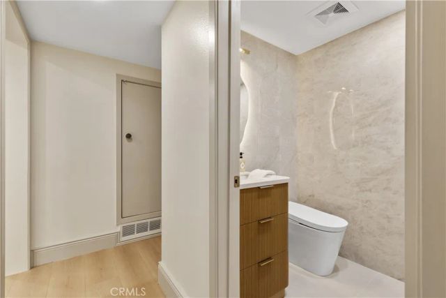12450 Oakcreek Lane, Cerritos, CA 90703