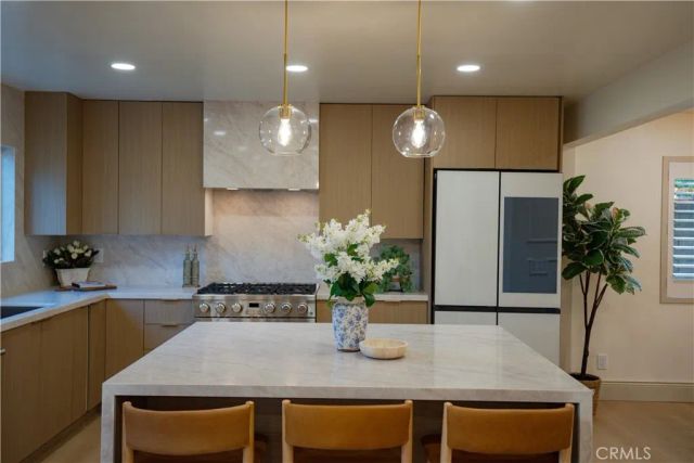 12450 Oakcreek Lane, Cerritos, CA 90703