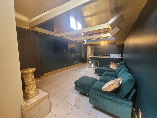942 BROWN Avenue, Erie, PA 16502