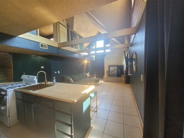 942 BROWN Avenue, Erie, PA 16502