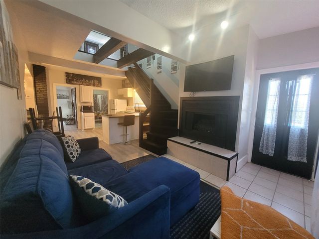 942 BROWN Avenue, Erie, PA 16502