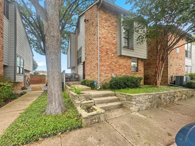 15151 Berry Trail 601, Dallas, TX 75248