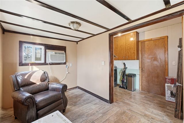 701 N Curtis Avenue, Pea Ridge, AR 72751