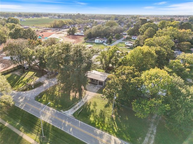 701 N Curtis Avenue, Pea Ridge, AR 72751