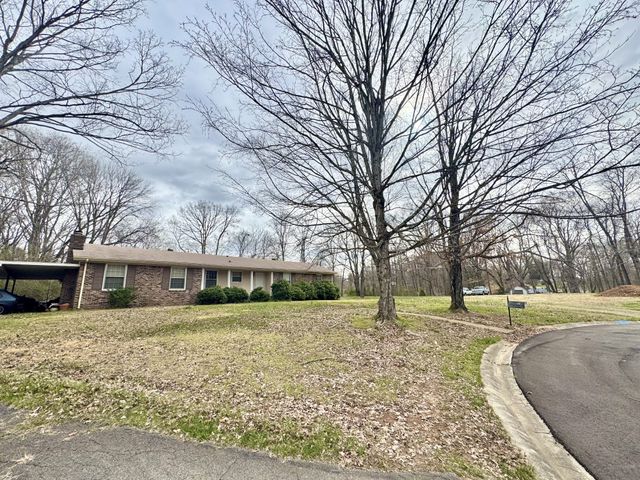 345 Lockert Pl, Clarksville, TN 37043