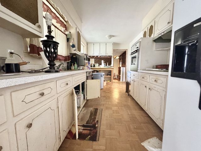 345 Lockert Pl, Clarksville, TN 37043